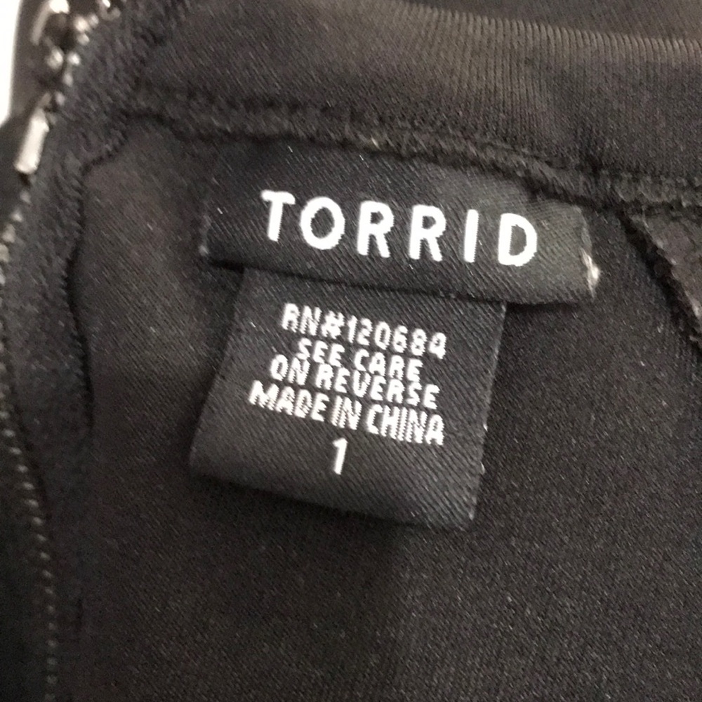 Torrid top - Picture 7 of 8